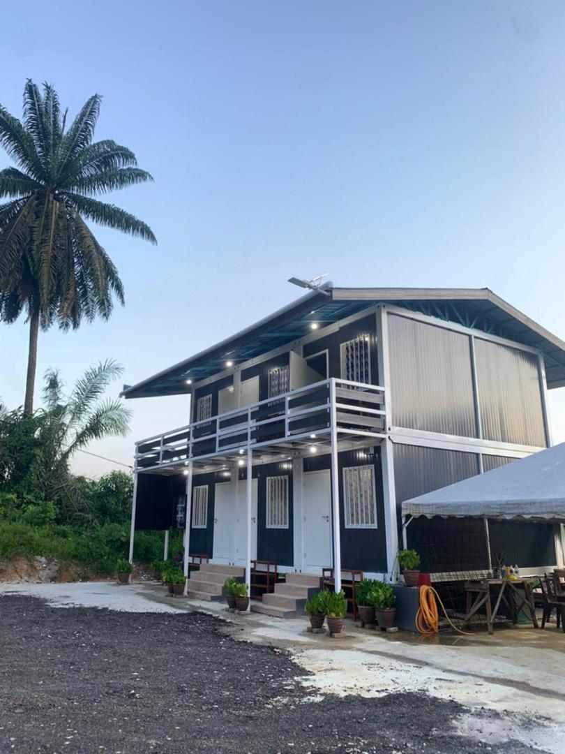 Farhani Cabin Stay Kampong Batu Lima Kültér fotó